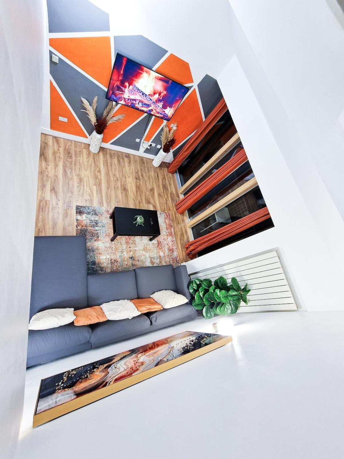 Luxury Waterfront Property With Free Parking Coventry Exteriér fotografie