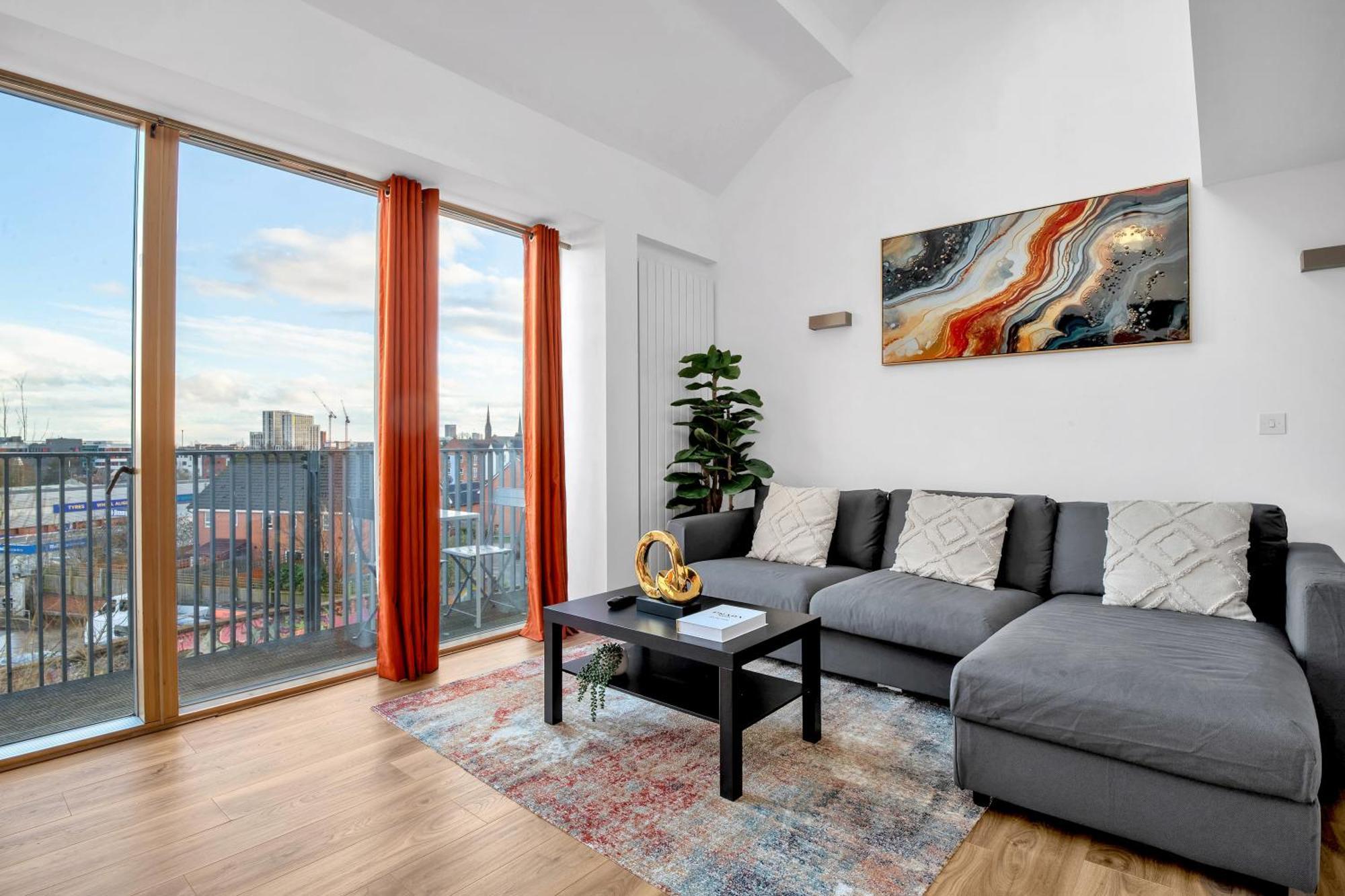 Luxury Waterfront Property With Free Parking Coventry Exteriér fotografie
