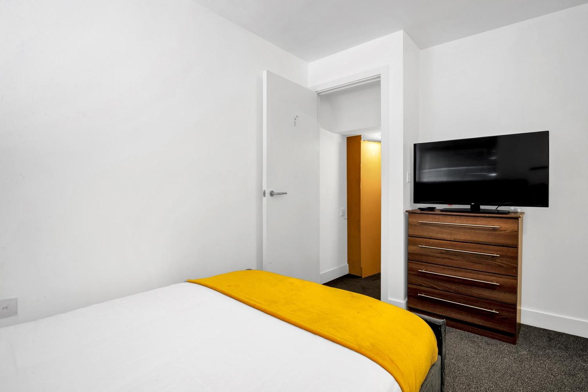 Luxury Waterfront Property With Free Parking Coventry Exteriér fotografie